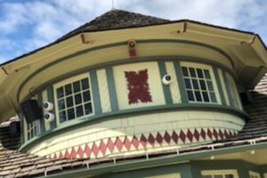 Cosley Zoo Exterior Painting