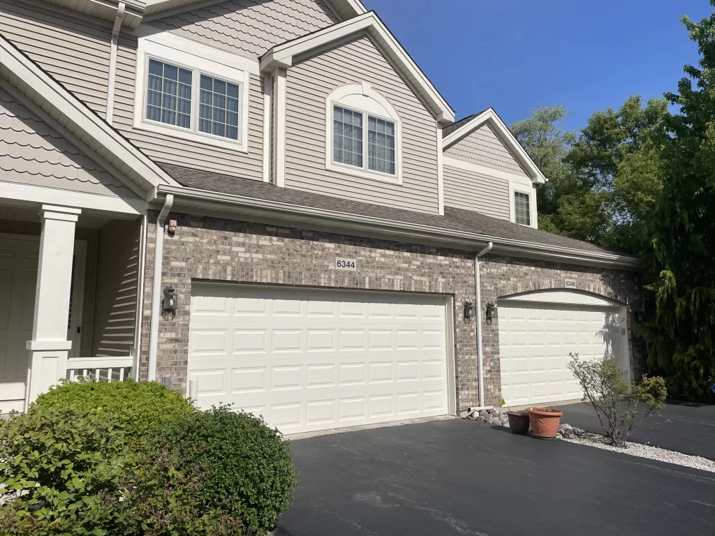 siding replacement project in Oak Brook Illinois
